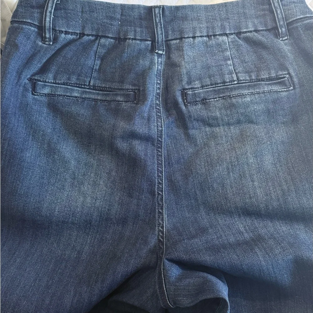BCBGeneration High Rise Light Blue Jeans - Picture 7 of 7